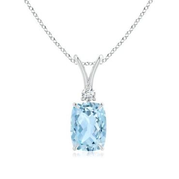 Rectangular Cushion Aquamarine V-Bale Pendant